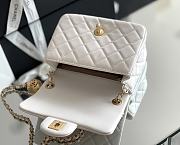 Fortok Chanel Flap Bag Micro White 13:18:7cm  - 6