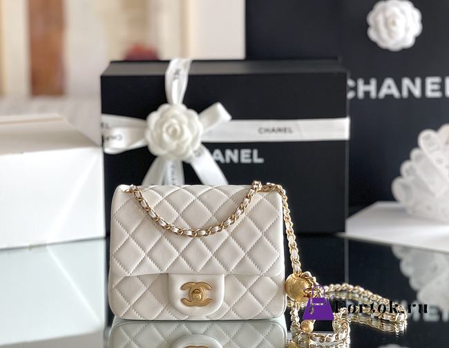 Fortok Chanel Flap Bag Micro White 13:18:7cm  - 1