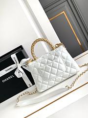 Fortok Chanel Flap Bag with Top Handle White 19cm - 4