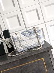 Fortok The Chanel Coco Beach 2025 collection Maxi Flapbag Printed Denim & Gold-Tone Metal Light Blue & White 15x 24 x6.5cm - 2