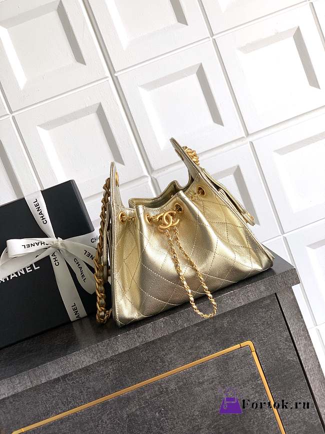 Fortok Chanel 25 Gold Caviar Leather Bag 20x 22x12.5cm - 1