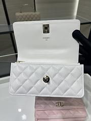 Fortok Chanel 25SS Clutch with Chain White 11 x 18.5 x 6cm - 3