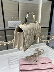Fortok Chanel 25SS Clutch with Chain Cream 11 x 18.5 x 6cm - 5
