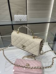 Fortok Chanel 25SS Clutch with Chain Cream 11 x 18.5 x 6cm - 4