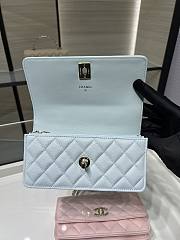 Fortok Chanel 25SS Clutch with Chain Blue 11 x 18.5 x 6cm - 2