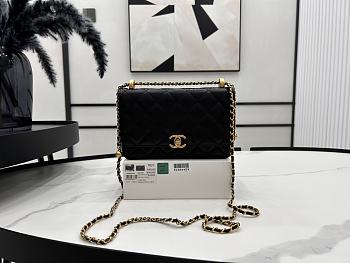 Fortok Chanel WOC Black 12.3 x 19.2 x 3.5cm