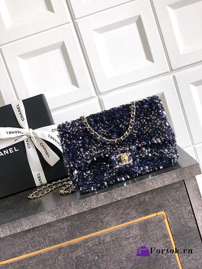 Fortok Chanel Blue Sequin Flap Bag 20cm - 1