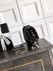 Fortok Chanel Black With Rose Details Sequin Flap Bag 20cm - 2