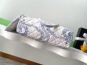 Fortok The Chanel Coco Beach 2025 collection Maxi Shopping Bag Printed Denim & Gold-Tone Metal Blue & White 28.5-37-13cm - 2