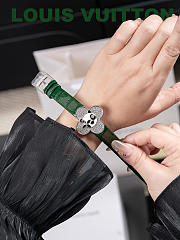 Fortok Louis Vuitton Bijou Secret Vivienne Case Watch 34mm Green - 2