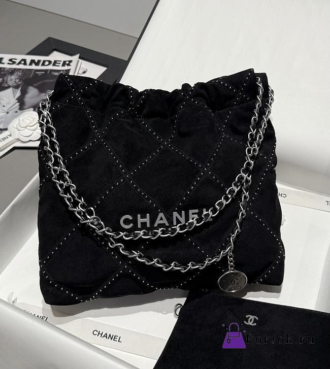 Fotok Chanel  22 Black 35x37x7cm - 1