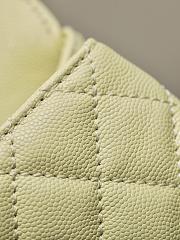 Chanel 25ss Chanel Coco Handle Baby Yellow 19 × 13 × 9 cm - 2