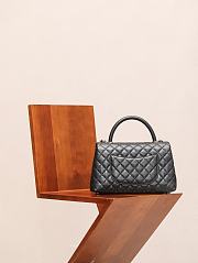 Chanel 25ss Chanel Coco Handle Black 28cm  - 4