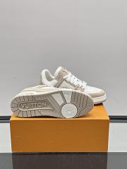 Fortok Louis Vuitton Trainer Sneaker Beige - 4