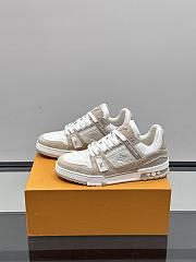 Fortok Louis Vuitton Trainer Sneaker Beige - 3