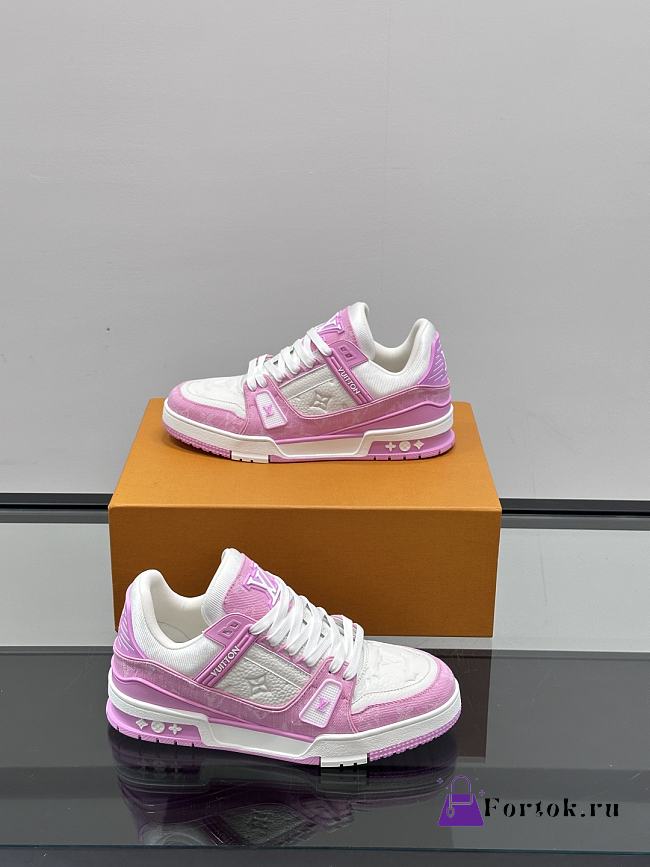 Fortok Louis Vuitton Trainer Sneaker Pink - 1