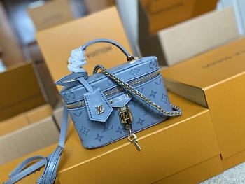 Fortok Louis Vuitton Vanity Chain Pouch Blue 19 x 11.5 x 6.5cm