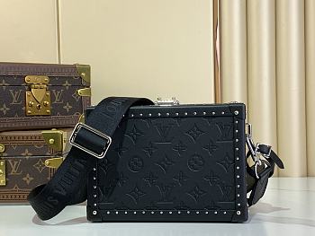 Fortok Louis Vuitton Monogram Shadow Clutch Truck Black 24 x16.5x8cm