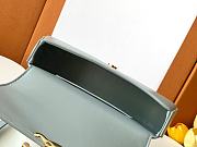 Fortok Celine TEEN CELINE LOLA IN shiny calfskin Ice Blue 20x11.5x5cm - 3