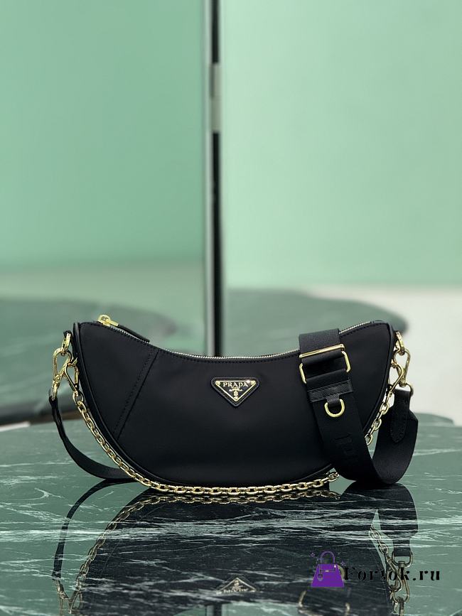 Fortok Prada Demi-lune Re-Nylon shoulder bag Black 30 x 13.5 x 6cm  - 1