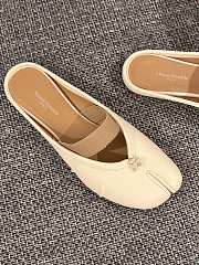 Fortok Maison Margiela Tabi Ballet Mules in Leather Cream - 5