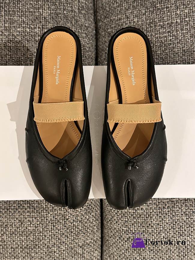 Fortok Maison Margiela Tabi Ballet Mules in Leather Black - 1