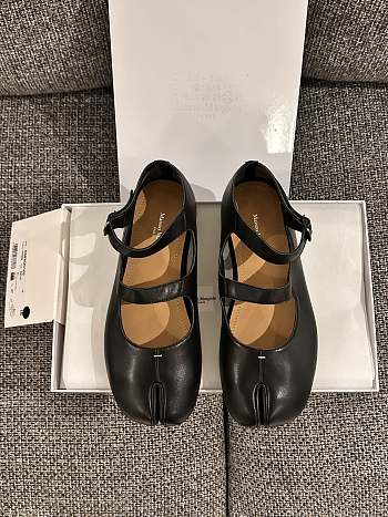 Fortok Maison Margiela Leather Tabi Strap Ballerina Flats Black