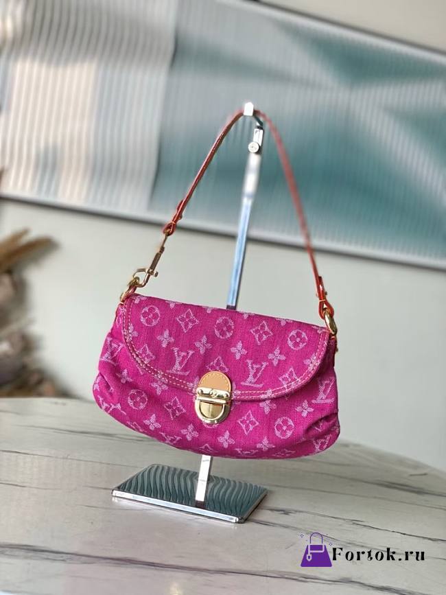 Louis Vuitton Pleaty Denim Bag Pink 26x15x9cm - 1
