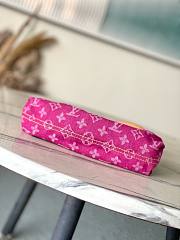 Louis Vuitton Pleaty Denim Bag Pink 26x15x9cm - 6