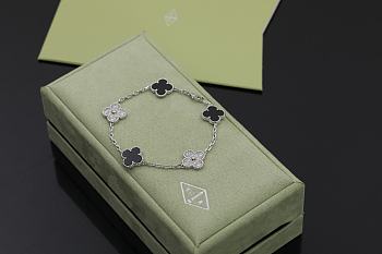 Fortok Van Cleef & Arpels Alhambra Black Mother of Pearl and Diamond 5 Motifs Silver Bracelet