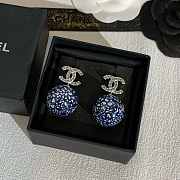Fortok Chanel Métiers d’art Pendant Earrings Gold, Blue & White - 2