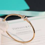 Fortok Tiffany Pink T Narrow Wire Bracelet in Rose Gold And Diamond - 4