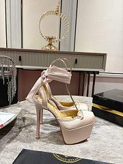Fortok Christian Louboutin Cassia Lace Up Alta White 15cm - 6