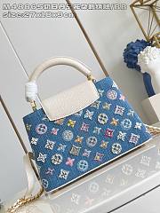 Fortok Louis Vuitton Capucines Denim Detailed With White Handle 17.3 x 9 x 27 cm - 5