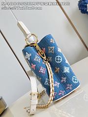 Fortok Louis Vuitton Capucines Denim Detailed With White Handle 17.3 x 9 x 27 cm - 3