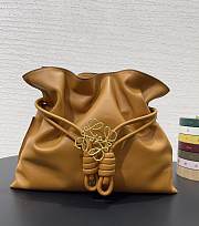 Fortok Loewe Flamenco clutch Brown 30*24.5*10.5cm  - 1
