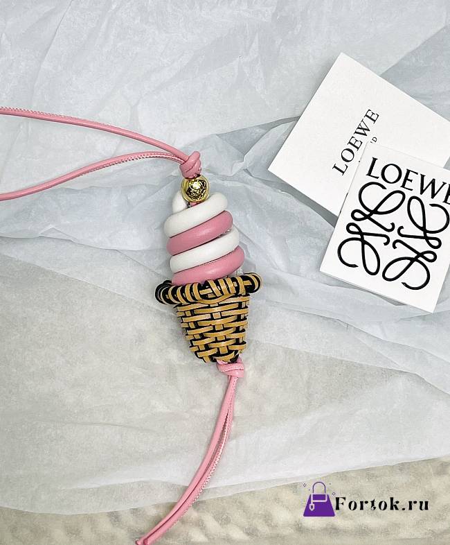 Fortok Loewe Ice Cream Charm - 1