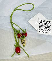 Fortok Loewe Tomato vine charm in classic calfskin Red - 1