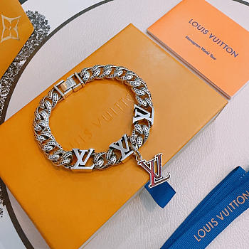 Fortok Louis Vuitton Monogram Chain Bracelet Silver LV Charm Red