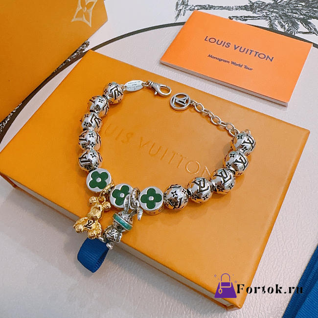 Fortok Louis Vuitton Monogram World Tour Bracelet Leaf Green - 1