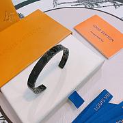 Fortok Louis Vuitton LV cuff bracelet Black - 2