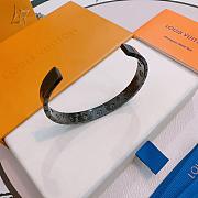 Fortok Louis Vuitton LV cuff bracelet Black - 3