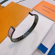 Fortok Louis Vuitton cuff bracelet Pink - 4