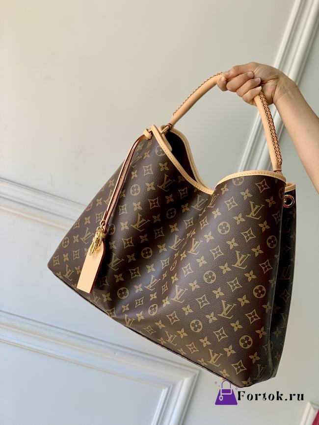 Fortok Louis Vuitton Again New Collection M25877 30 x 15.5 x 53cm - 1