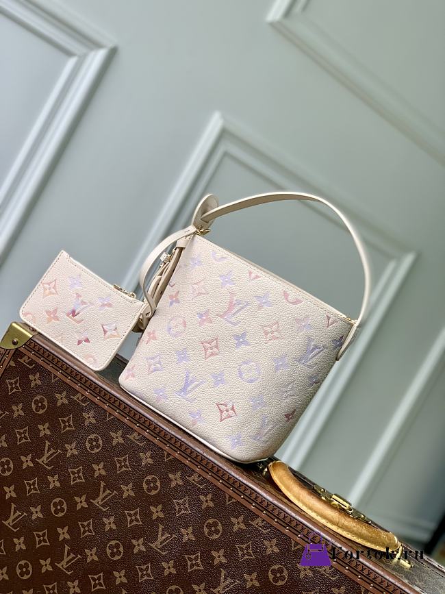 Fortok Louis Vuitton All In BB M25673 18 x 12 x 16 cm - 1