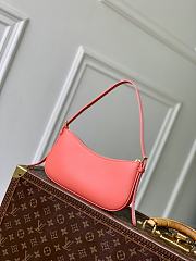 Fortok Louis Vuitton Pochette LV Bloom Red 23 × 10 × 4 cm - 5