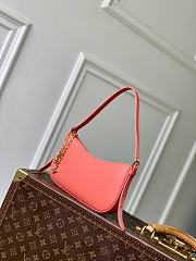 Fortok Louis Vuitton Pochette LV Bloom Red 23 × 10 × 4 cm - 4