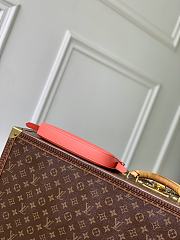 Fortok Louis Vuitton Pochette LV Bloom Red 23 × 10 × 4 cm - 6