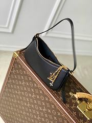 Fortok Louis Vuitton Pochette LV Bloom Black 23 × 10 × 4 cm - 4