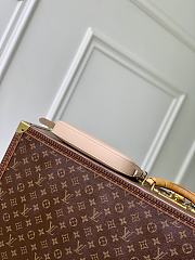 Fortok Louis Vuitton Pochette LV Bloom Beige 23 × 10 × 4 cm - 3